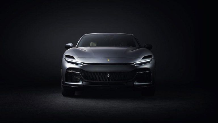Ferrari Purosangue - Frontansicht - bei Automagazin Plus