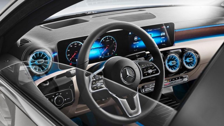 Mercedes A-Klasse - Lenkrad - bei Automagazin Plus