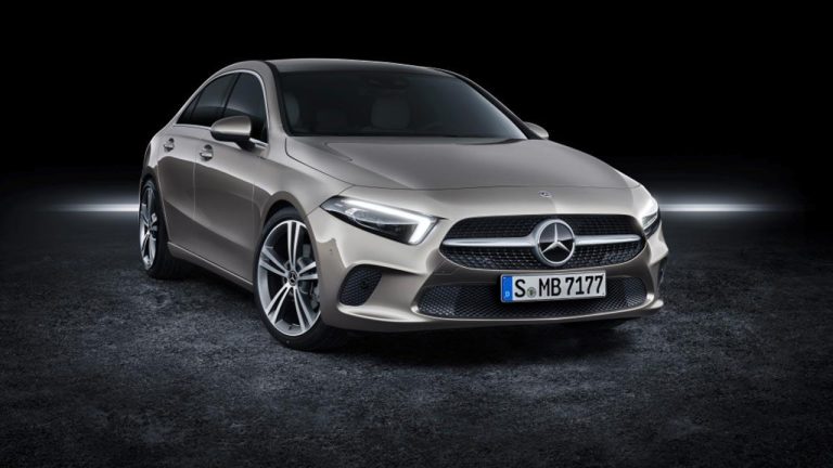 Mercedes A-Klasse  - Frontansicht - bei Automagazin Plus