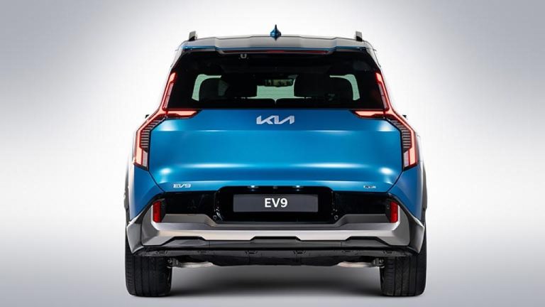 Kia EV9 - Heckansicht - bei Automagazin Plus