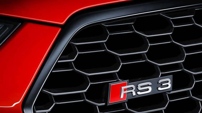 Audi RS 3 Limousine 2017 - Kühler - bei Automagazin Plus