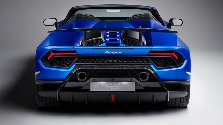 Lamborghini Huracán Performante Spyder - Heckansicht - bei Automagazin Plus