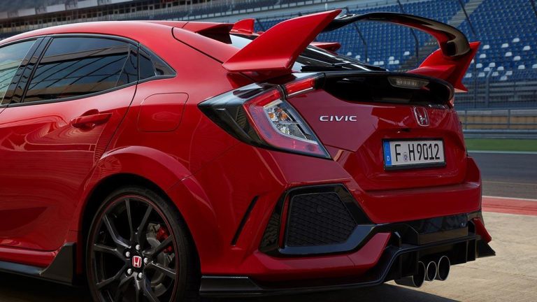 Honda Civic Type R - Heckansicht - bei Automagazin Plus