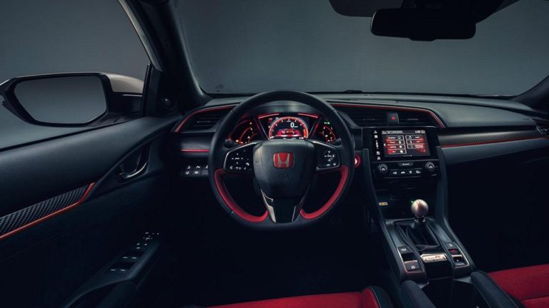 Honda Civic Type R - Cockpit - bei Automagazin Plus