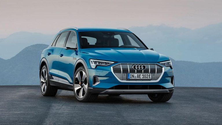 Audi e-tron - Frontansicht - bei Automagazin Plus