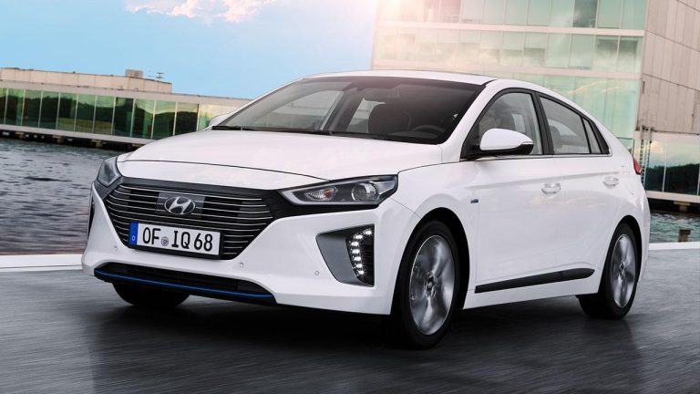 Hyundai Ioniq Hybrid - Frontansicht - bei Automagazin Plus