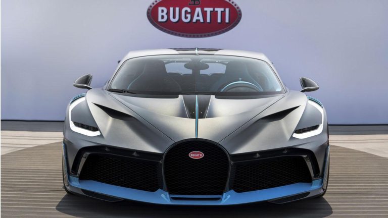 Bugatti Divo - Frontansicht - bei Automagazin Plus