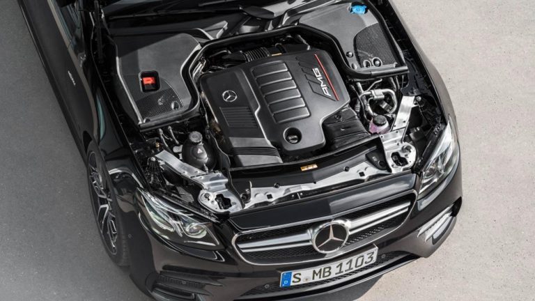Mercedes-AMG E 53 4 MATIC+ - Motor - bei Automagazin Plus