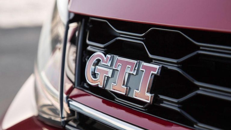 Volkswagen Golf GTI - Schriftzug - bei Automagazin Plus