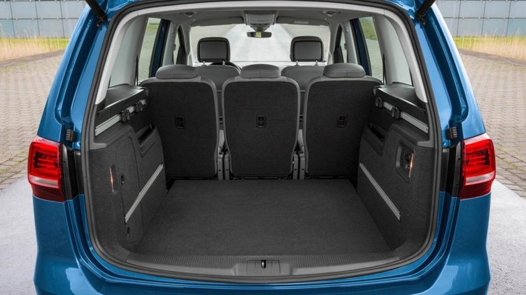 Volkswagen Sharan - Kofferraum - bei Automagazin Plus
