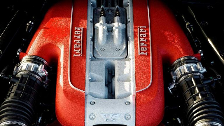 Ferrari 812 Superfast - Motor - bei Automagazin Plus