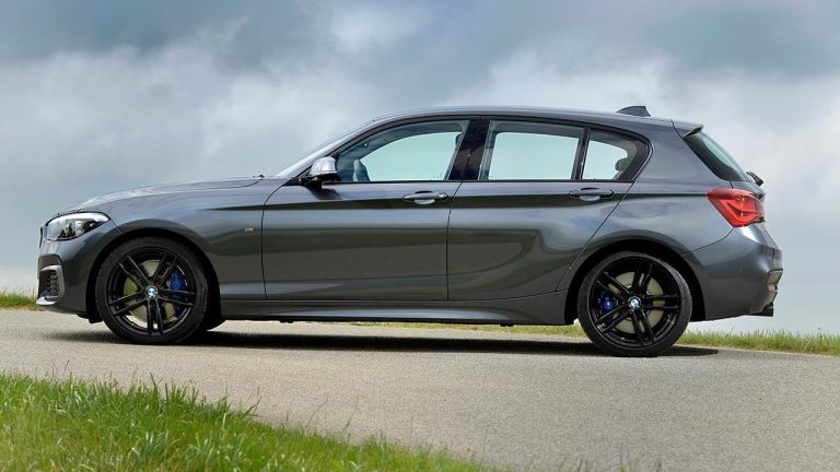 BMW 1er 5-Türer - Seitenansicht - bei Automagazin Plus