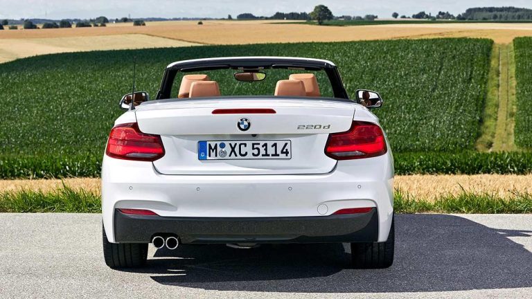 BMW 2er Cabrio - Heckansicht - bei Automagazin Plus