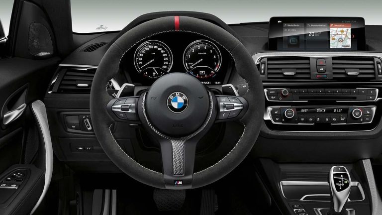 BMW 2er M240i - Cockpit - bei Automagazin Plus