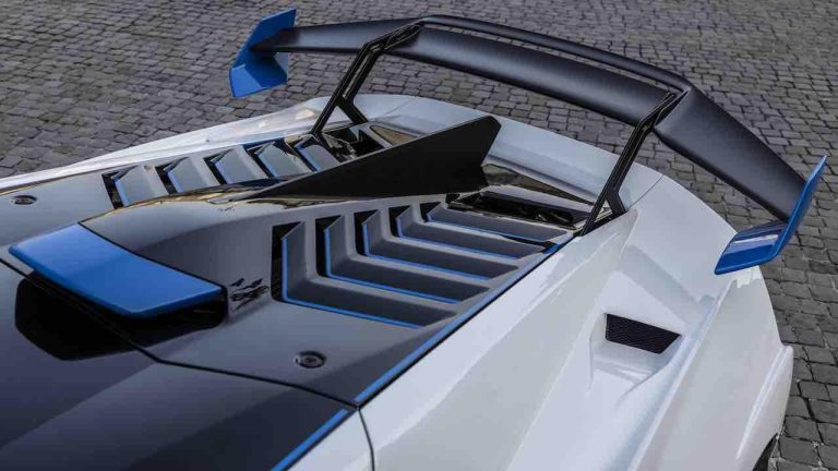 Lamborghini Huracán STO - Heckansicht / Heckflügel - bei Automagazin Plus