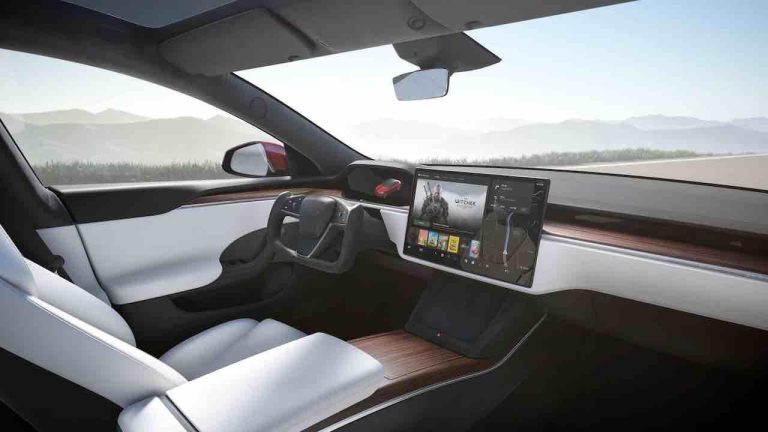 Tesla Model S Plaid - Cockpit - bei Automagazin Plus