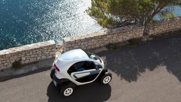 Renault Twizy - Seitenansicht von oben bei Automagazin Plus