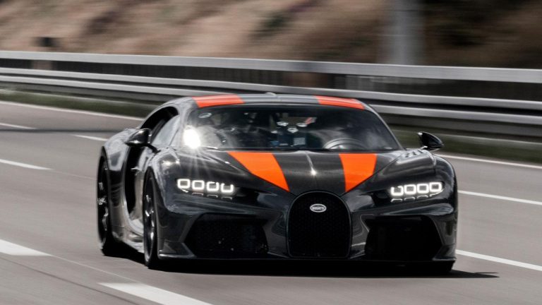Bugatti Chiron Super Sport 300+ - in voller Fahrt - bei Automagazin Plus