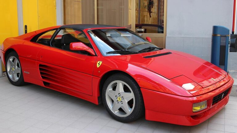 Ferrari 348 GTB - Seitenansicht bei Automagazin Plus